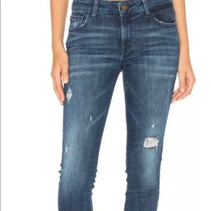 DL1961 instasculplt jeans